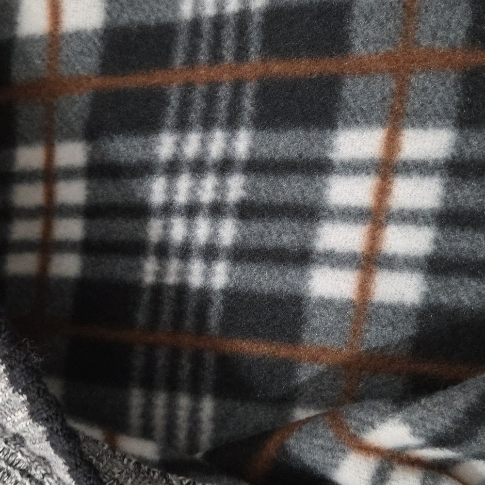 Amazon Cardigan - Picture 2 of 2